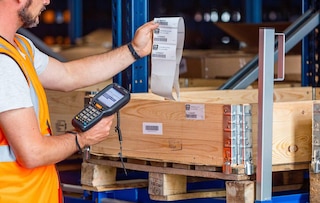 Le code SKU sert à identifier les produits en entrepôt