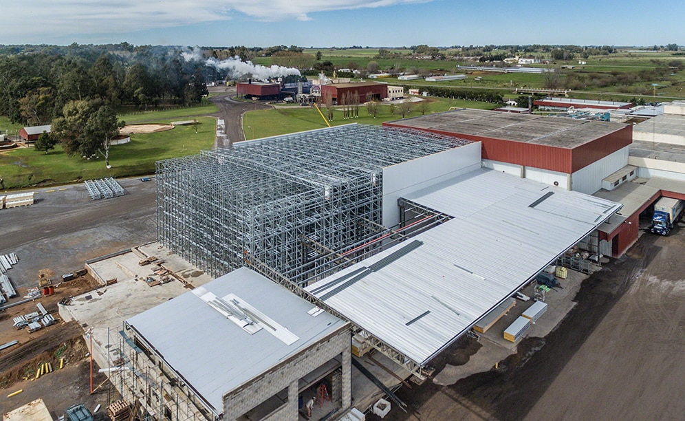 Mecalux a ainsi construit une chambre froide autoportante de 1 410 m² d’une capacité de plus de 3 400 palettes