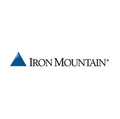 Mecalux équipe Iron Mountain de rayonnages à palettes résistants aux risques sismiques