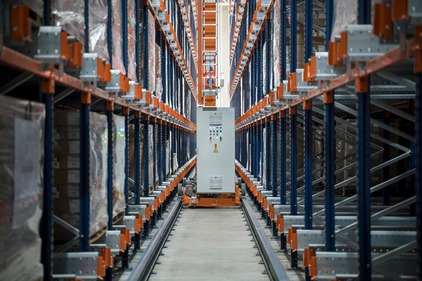 Finieco, a modernisé sa logistique avec un entrepôt entièrement automatisé Finieco, a modernisé sa logistique avec un entrepôt entièrement automatisé